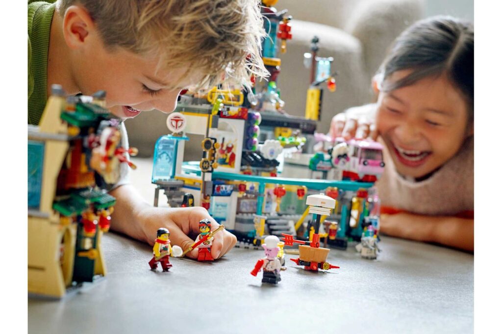 LEGO 80036 Monkie Kid De Lantaarnstad - Brickspoint