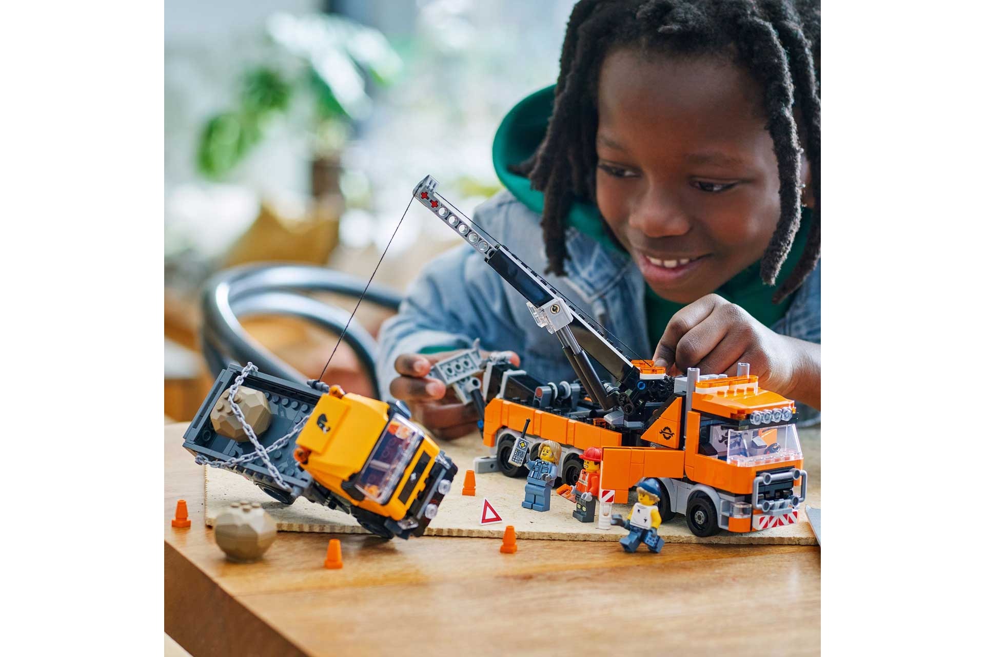 LEGO 60467 Zware sleepwagen met kraan - Afbeelding 10